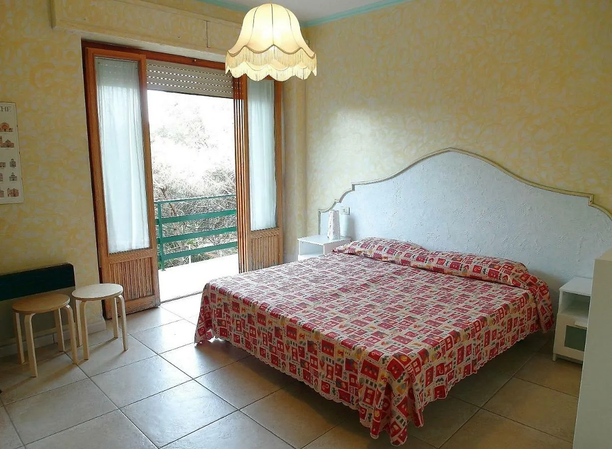 Apartment Appartamento Oriente, Luminoso, Spazioso Con 3 Camere Da Letto Cala Gonone